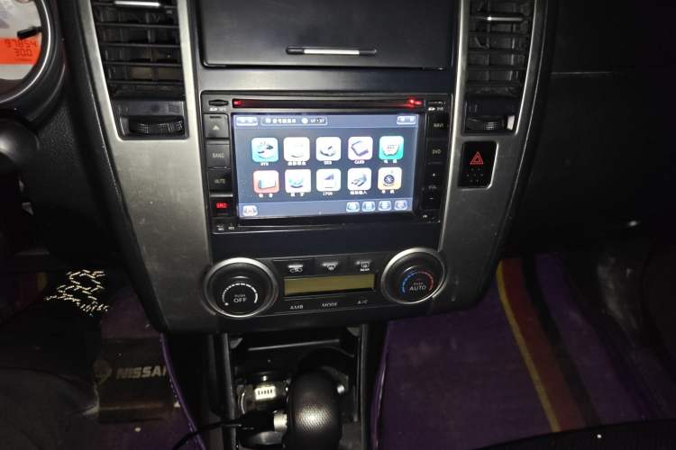 Used Nissan Tiida 2008 1.6L Automatic Smart Version Audio And AC Panel