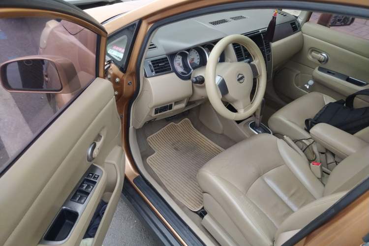 Used Nissan Tiida 2008 1.6L Automatic Smart Version Driver Seat