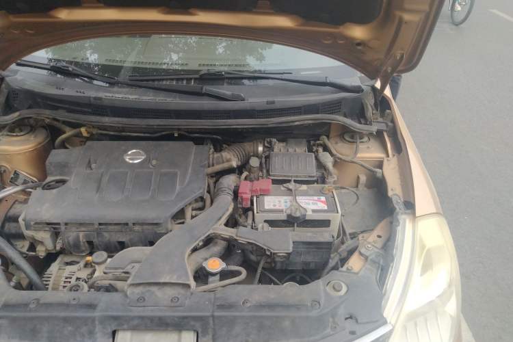 Used Nissan Tiida 2008 1.6L Automatic Smart Version Engine Bay Left