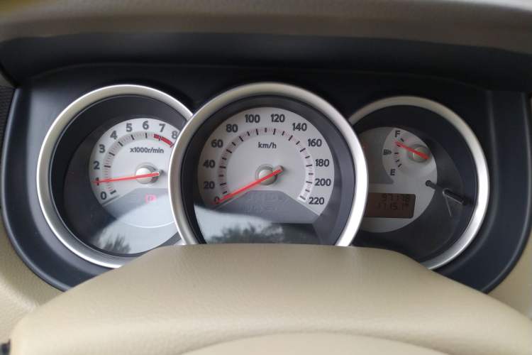 Used Nissan Tiida 2008 1.6L Automatic Smart Version Instrument Cluster