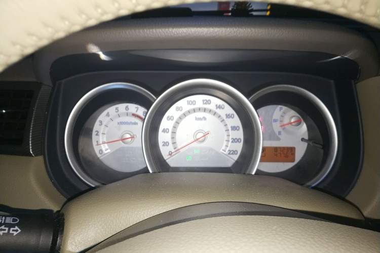 Used Nissan Tiida 2008 1.6L Automatic Smart Version Instrument Cluster