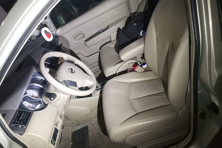 Used Nissan Tiida 2008 1.6L Automatic Smart Version Left Front Seat