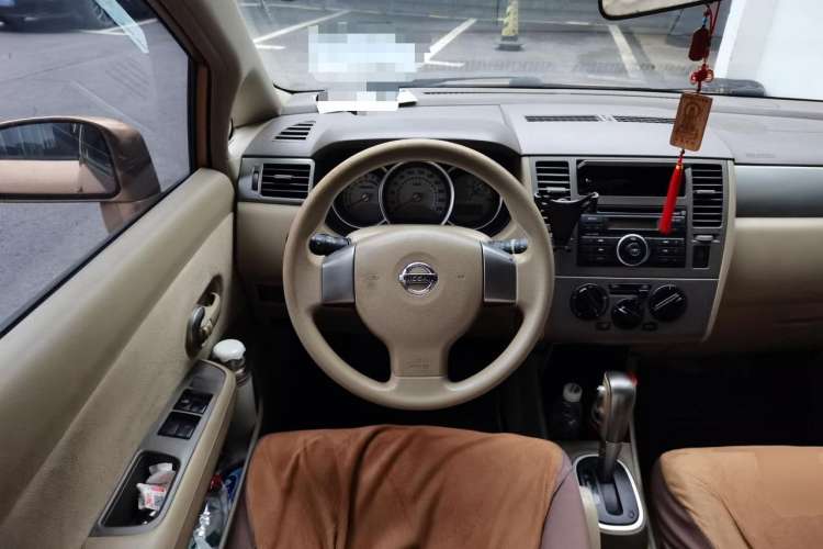 Used Nissan Tiida 2008 1.6L Automatic Fashion Edition Steering Wheel