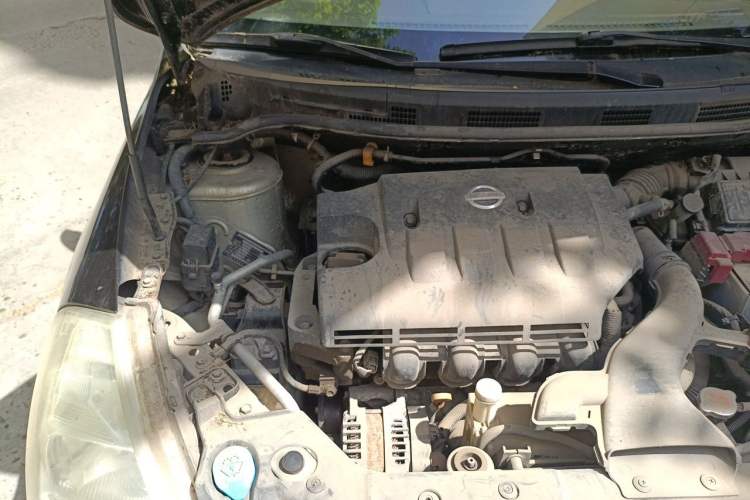 Used Nissan Tiida 2008 1.6L Manual Smart Version Engine Bay Right
