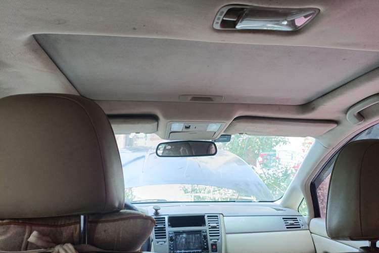 Used Nissan Tiida 2008 1.6L Manual Smart Version Headliner