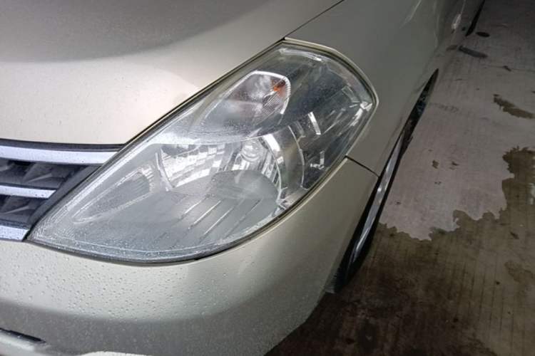 Used Nissan Tiida 2008 1.6L Automatic Fashion Edition Left Front Headlight