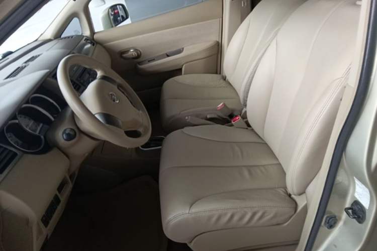 Used Nissan Tiida 2008 1.6L Automatic Fashion Edition Left Front Seat