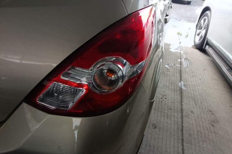 Used Nissan Tiida 2008 1.6L Automatic Fashion Edition Right Rear Taillight