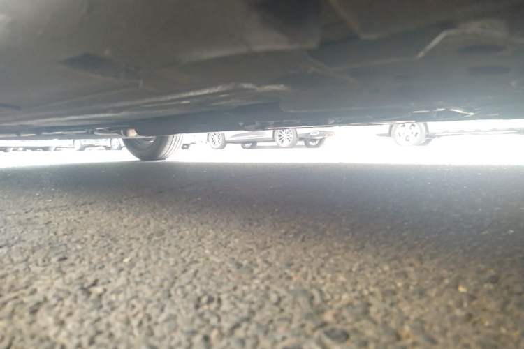 Used Nissan Tiida 2008 1.6L Automatic Smart Version Chassis Front Right