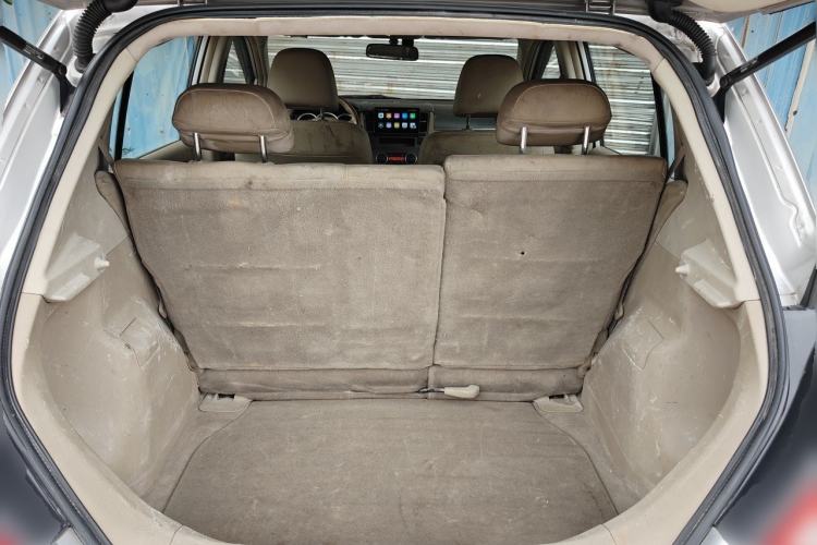 Used Nissan Tiida 2008 1.6L Automatic Smart Version Trunk