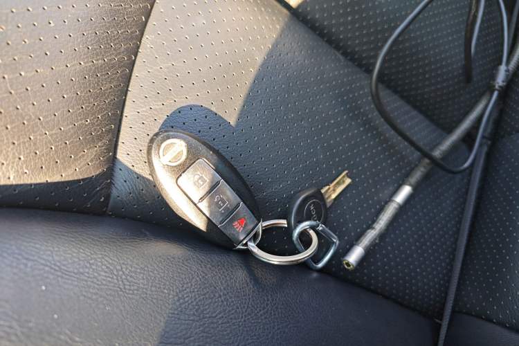 Used Nissan Tiida 2008 1.6L Automatic Smart Version Vehicle Key