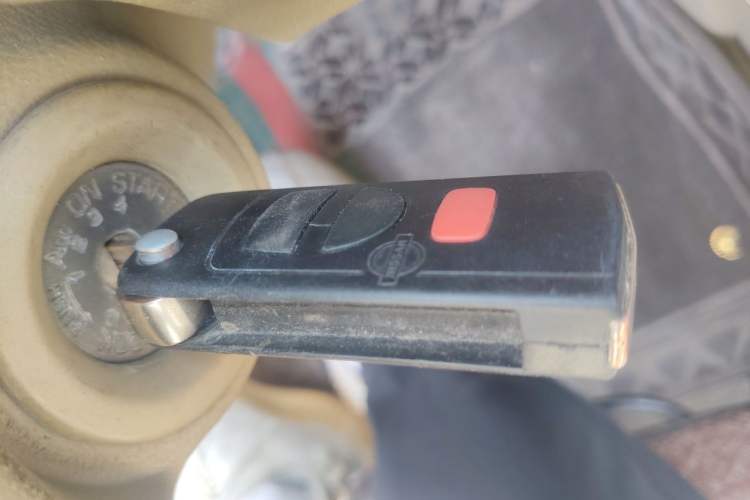 Used Nissan Tiida 2008 1.6L Manual Fashion Model Vehicle Key