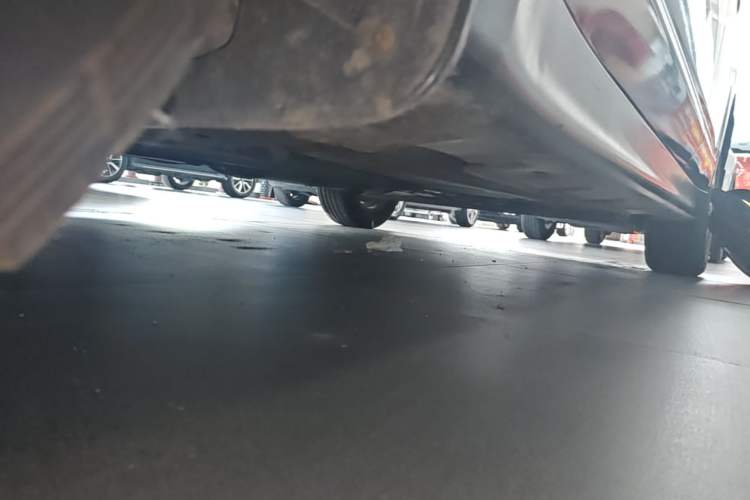 Used Nissan Tiida 2008 1.6L Automatic Smart Version Chassis Front Left