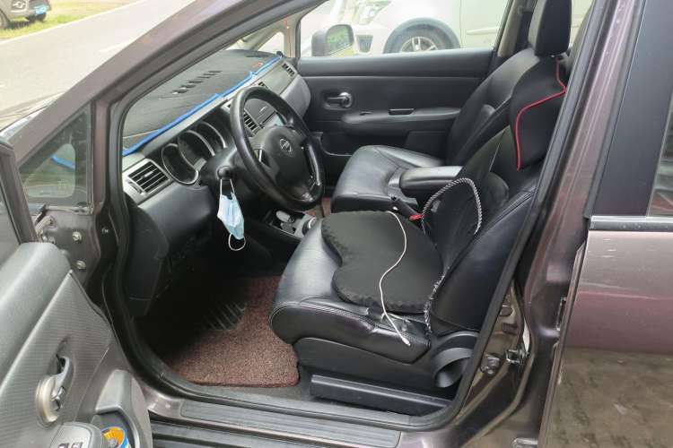 Used Nissan Tiida 2008 1.6L Automatic Smart Version Driver Seat