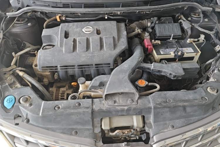 Used Nissan Tiida 2008 1.6L Automatic Smart Version Engine Bay