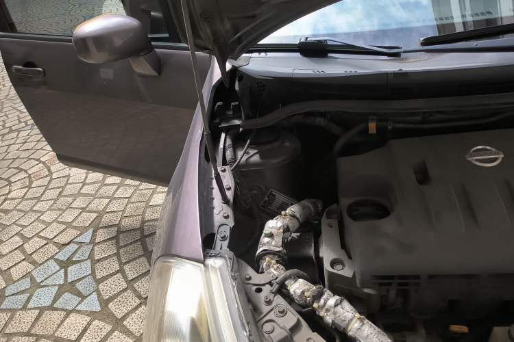 Used Nissan Tiida 2008 1.6L Automatic Smart Version Engine Bay Right