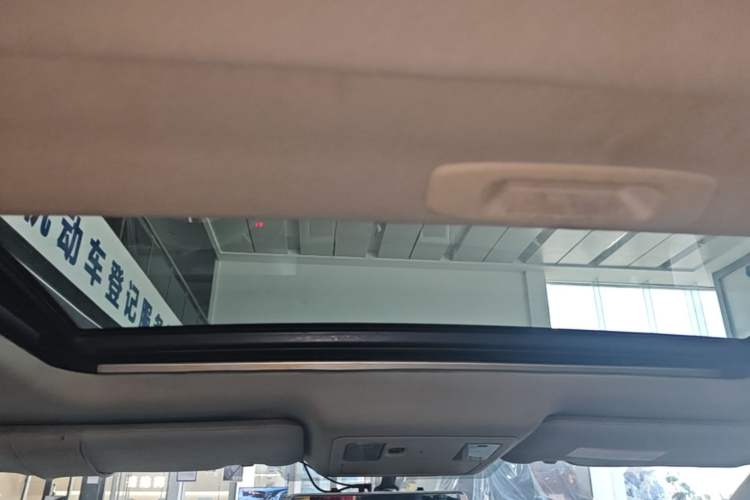 Used Nissan Tiida 2008 1.6L Automatic Smart Version Headliner