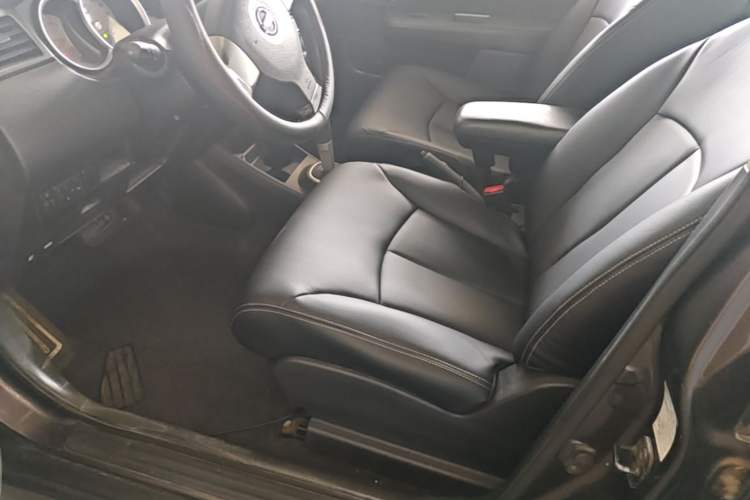 Used Nissan Tiida 2008 1.6L Automatic Smart Version Left Front Seat