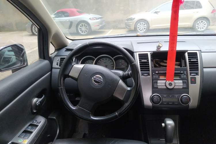 Used Nissan Tiida 2008 1.6L Automatic Smart Version Steering Wheel