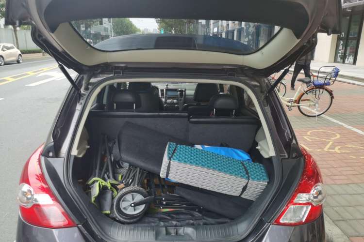 Used Nissan Tiida 2008 1.6L Automatic Smart Version Trunk