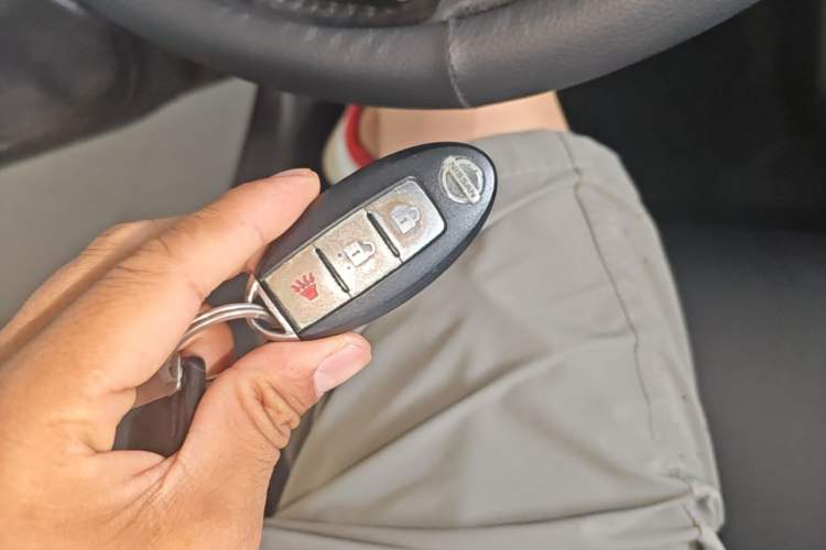 Used Nissan Tiida 2008 1.6L Automatic Smart Version Vehicle Key