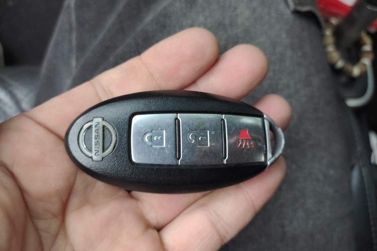 Used Nissan Tiida 2008 1.6L Automatic Smart Version Vehicle Key