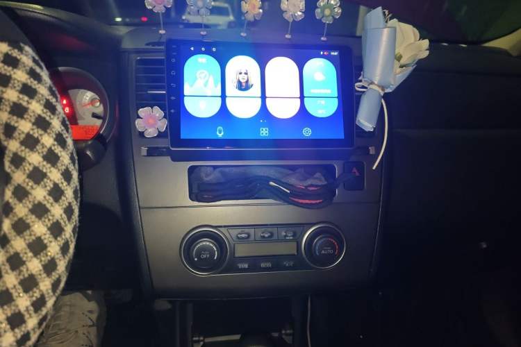Used Nissan Tiida 2008 1.6L Automatic Smart Version Audio And AC Panel