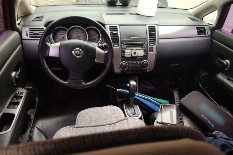 Used Nissan Tiida 2008 1.6L Automatic Smart Version Center Console
