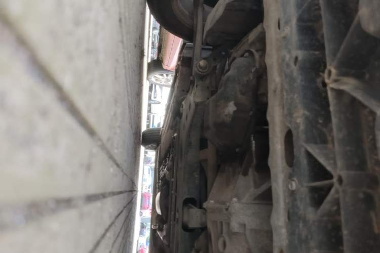 Used Nissan Tiida 2008 1.6L Manual Smart Version Chassis Front