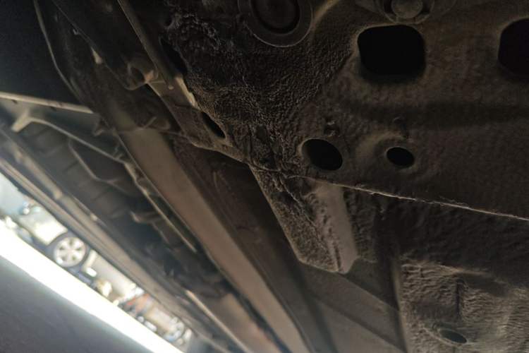 Used Nissan Tiida 2008 1.6L Automatic Smart Version Chassis Front Left