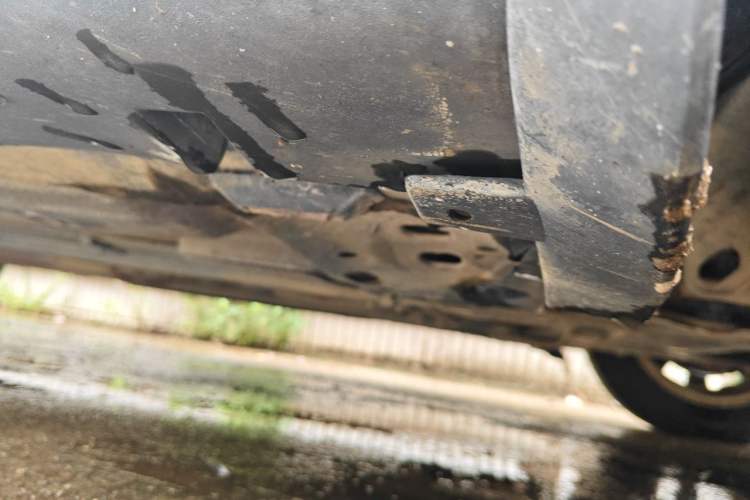 Used Nissan Tiida 2008 1.6L Automatic Smart Version Chassis Front Right