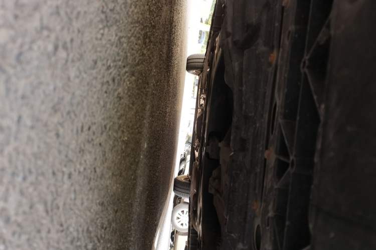 Used Nissan Tiida 2008 1.6L Manual Fashion Model Chassis Front