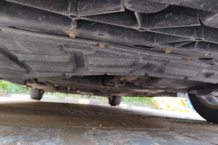 Used Nissan Tiida 2008 1.6L Automatic Fashion Edition Chassis Front