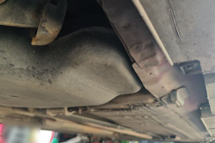 Used Nissan Tiida 2008 1.6L Automatic Smart Version Chassis Rear Right