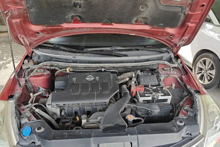 Used Nissan Tiida 2008 1.6L Automatic Fashion Edition Engine Bay