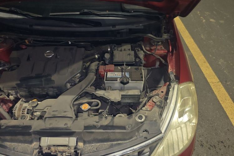 Used Nissan Tiida 2008 1.6L Automatic Smart Version Engine Bay Left