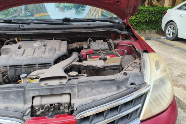 Used Nissan Tiida 2008 1.6L Automatic Fashion Edition Engine Bay Left