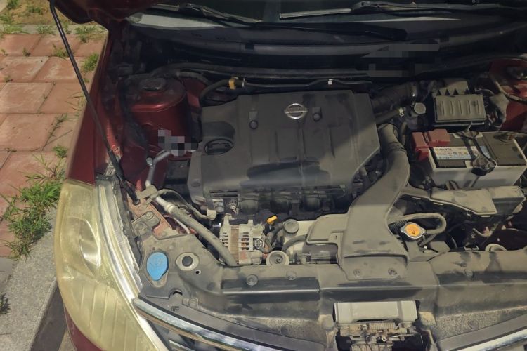 Used Nissan Tiida 2008 1.6L Automatic Smart Version Engine Bay Right