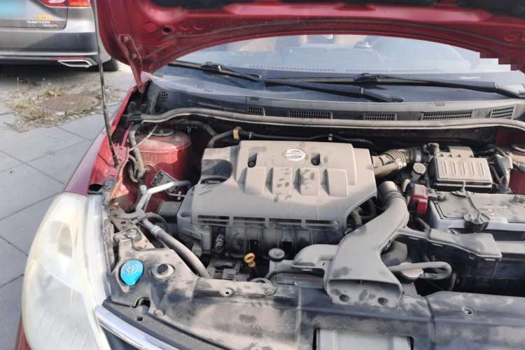 Used Nissan Tiida 2008 1.6L Automatic Smart Version Engine Bay Right