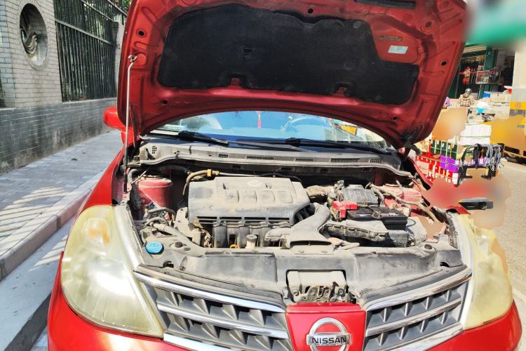 Used Nissan Tiida 2008 1.6L Manual Smart Version Engine Bay
