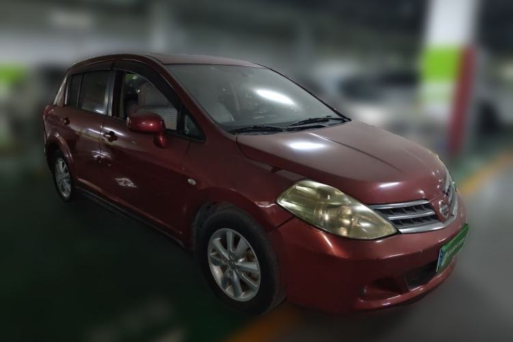 Used Nissan Tiida 2008 1.6L Automatic Smart Version Front Right 45 Deg