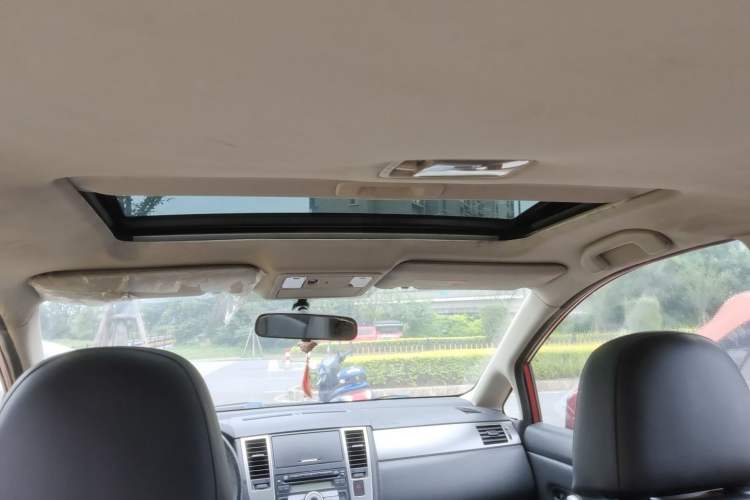 Used Nissan Tiida 2008 1.6L Manual Smart Version Headliner