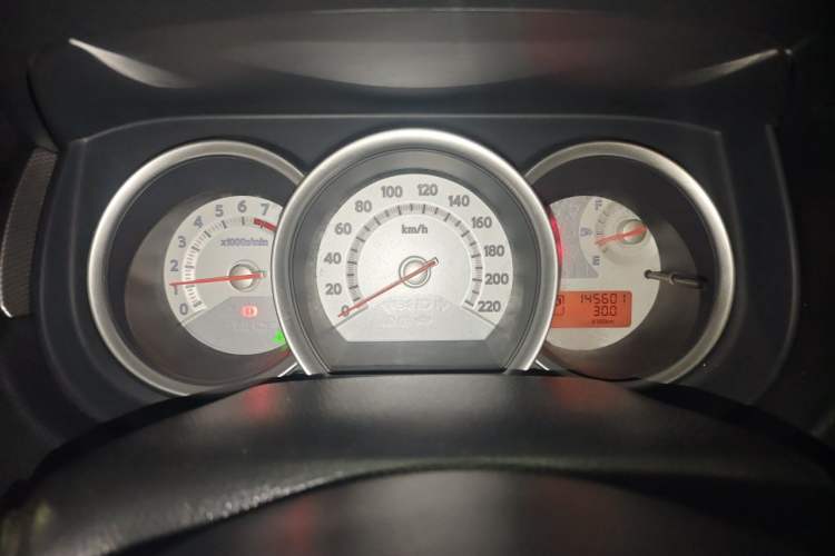 Used Nissan Tiida 2008 1.6L Automatic Smart Version Instrument Cluster
