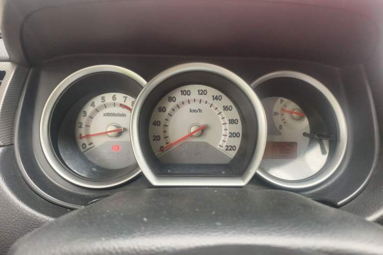 Used Nissan Tiida 2008 1.6L Automatic Smart Version Instrument Cluster