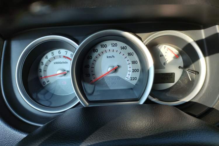 Used Nissan Tiida 2008 1.6L Manual Fashion Model Instrument Cluster