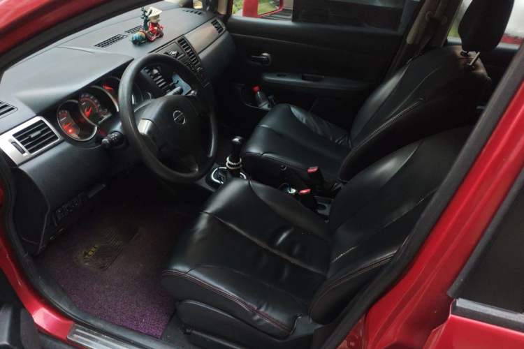 Used Nissan Tiida 2008 1.6L Manual Fashion Model Left Front Seat