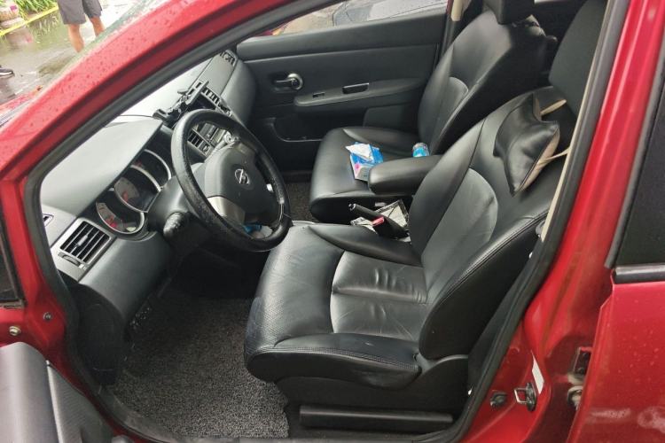Used Nissan Tiida 2008 1.6L Automatic Smart Version Left Front Seat