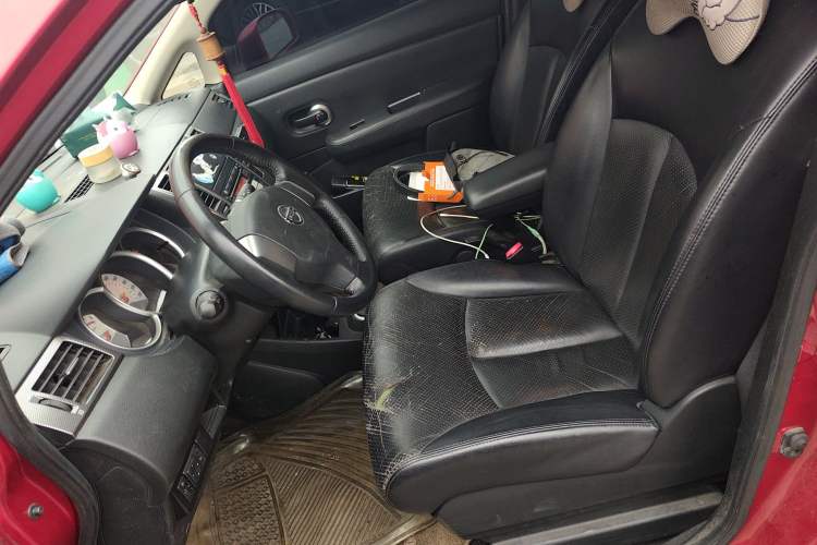 Used Nissan Tiida 2008 1.6L Automatic Smart Version Left Front Seat