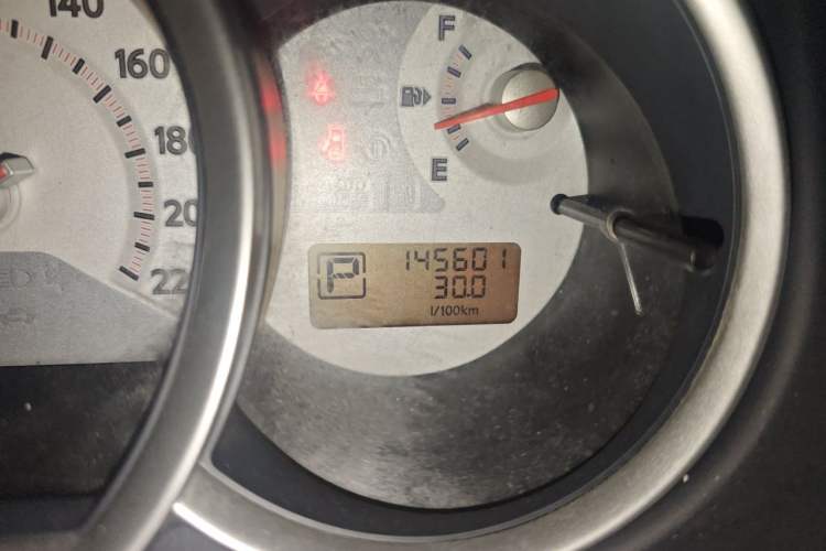 Used Nissan Tiida 2008 1.6L Automatic Smart Version Odometer Close Up