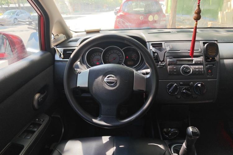 Used Nissan Tiida 2008 1.6L Manual Fashion Model Steering Wheel